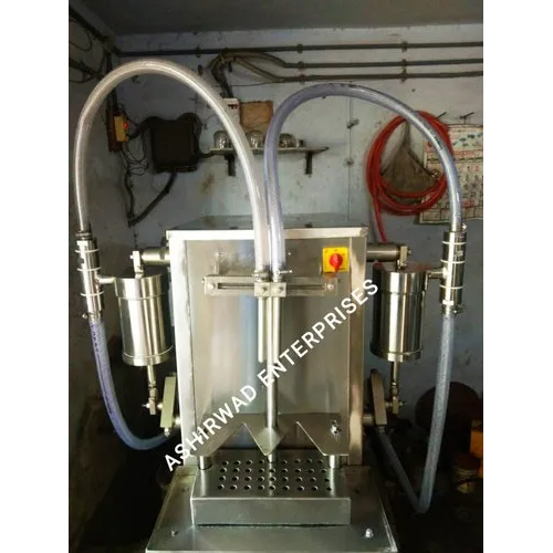 Semi Automatic Lubricant Oil Filling Machine
