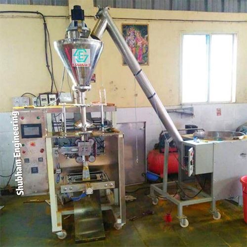 Coller Type Pouch Packing Machine With Screw Conveyor