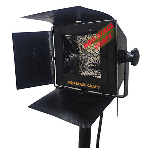 Helogen Flood Light Application: Industrial & Commercial