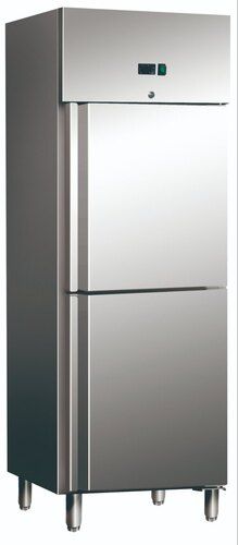 Celfrost Professional Refrigerator Gn 700 Btme - Capacity: 650 Ltr