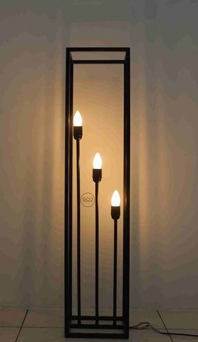 Minimaist Design Floor lamp in iron with matte black powde coated finish