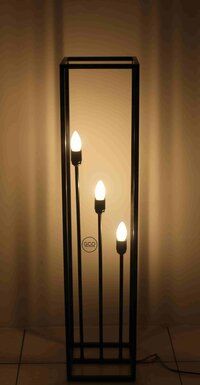 Minimaist Design Floor lamp in iron with matte black powde coated finish