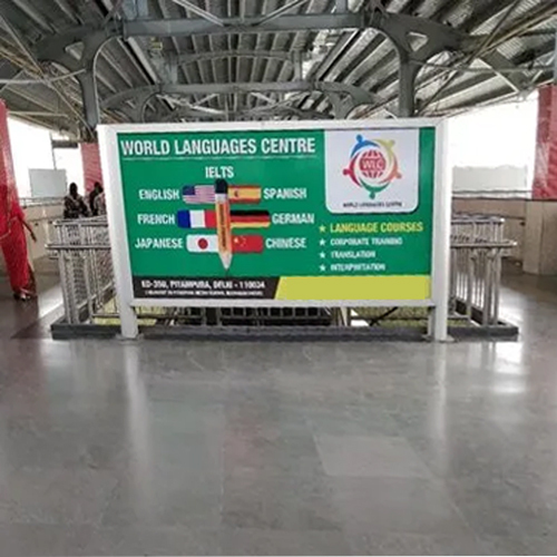 Metro Panels Advertising Service