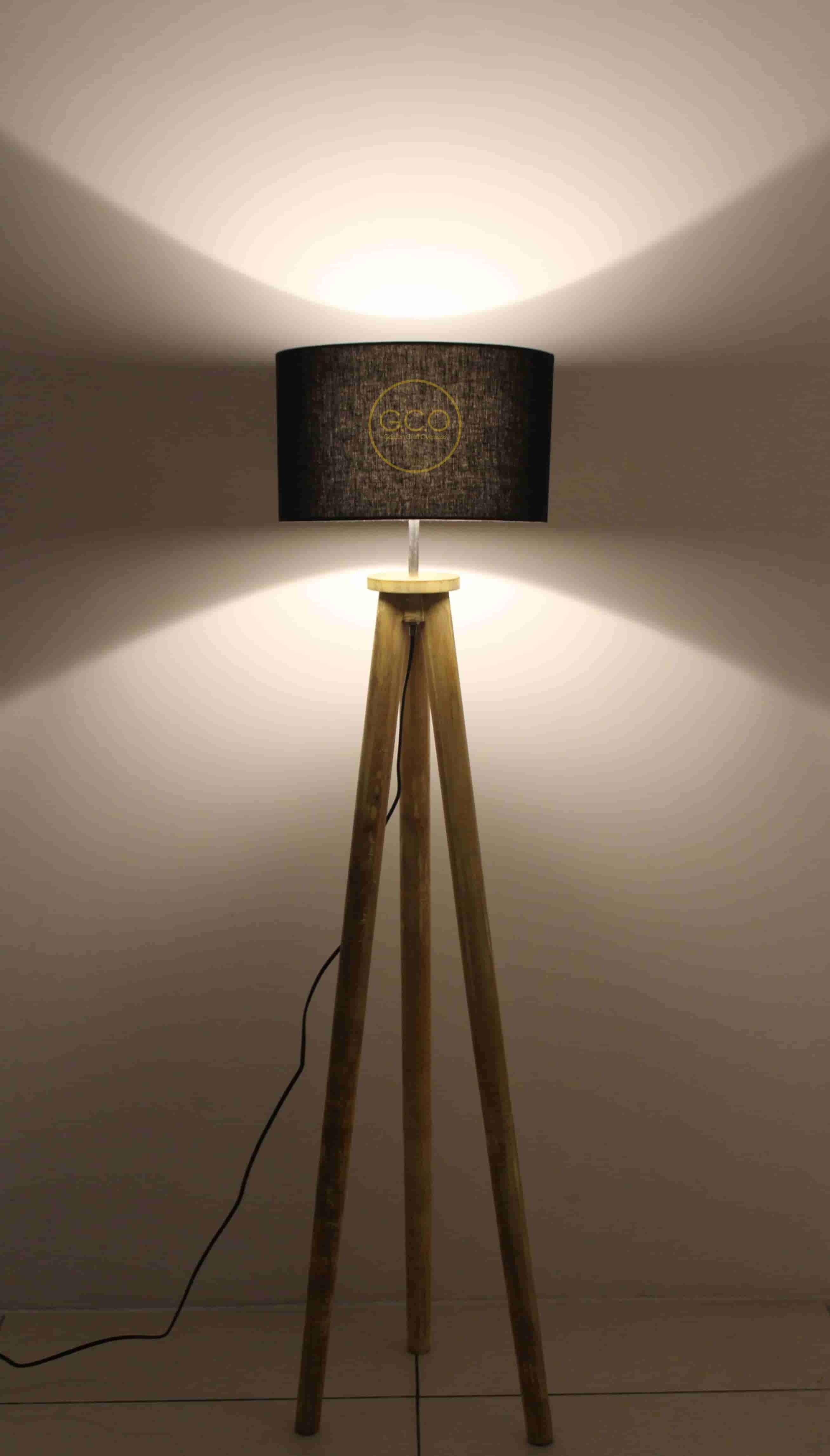 Wooden Tripod Floor Lamp with black cotton shade for interior decors