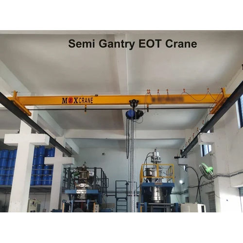 Yellow Semi Gantry Eot Crane