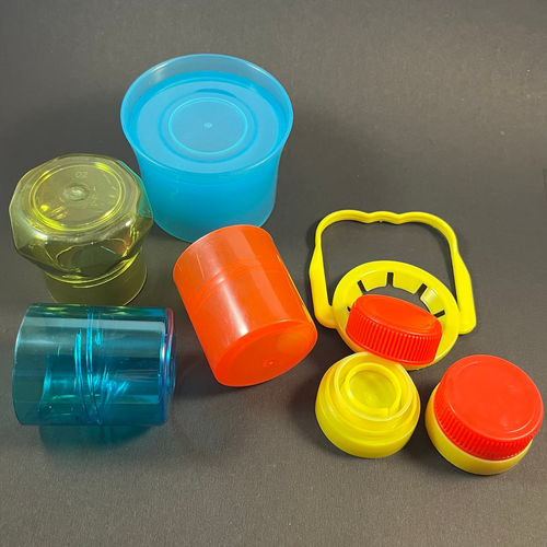 36 MM PLASTIC CAPS