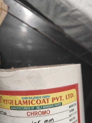 Self Adhesive Chromo Paper Roll Size: Customized