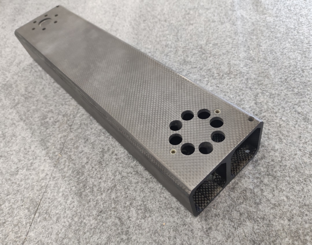 CNC cut super strength carbon fiber tubing round carbon fiber tubes CNC cutting made in China