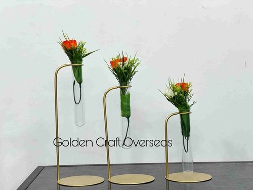 Flower Vase Set of 3 in iron with powder coated finish for decorative purpose