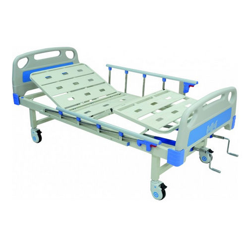 Kw 475 - Fowler Cot With Aluminium Railings Abs Boards And Castors