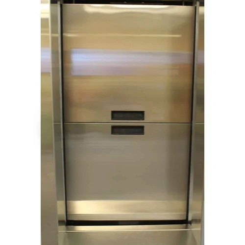 Commercial Merrit Restaurant Lift