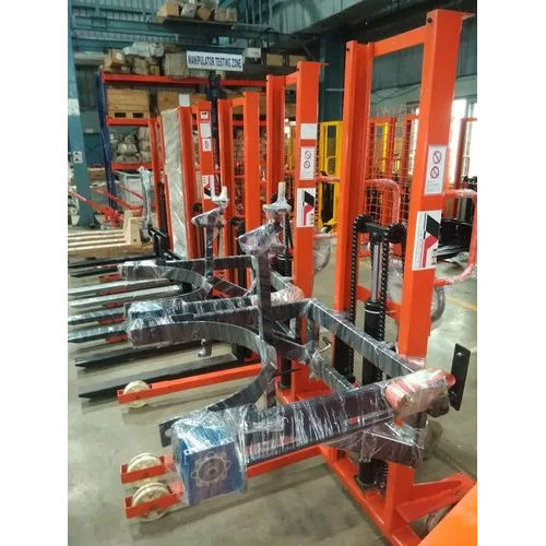 Drum Lifter Cum Tilter Manual Hydraulic Lifting Capacity: 250 Kilograms (Kg)