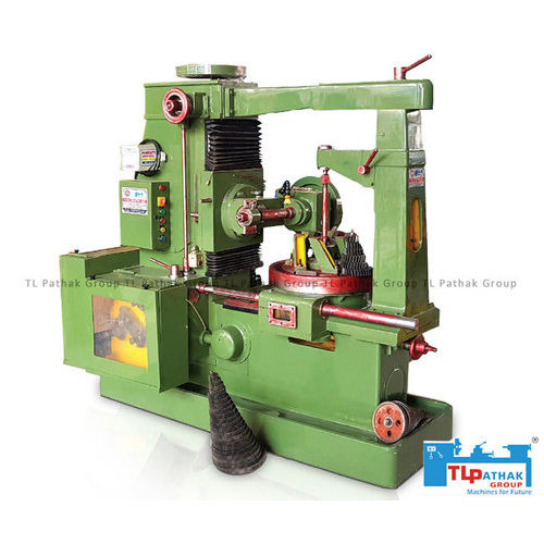 Universal Gear Hobbing Machine