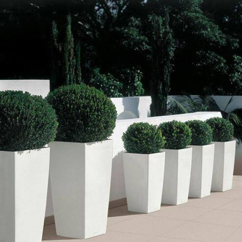 White Fiber Pillar Planter