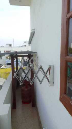 Wall mounted cloth drying hangers in Kongu Nagar Tirupur