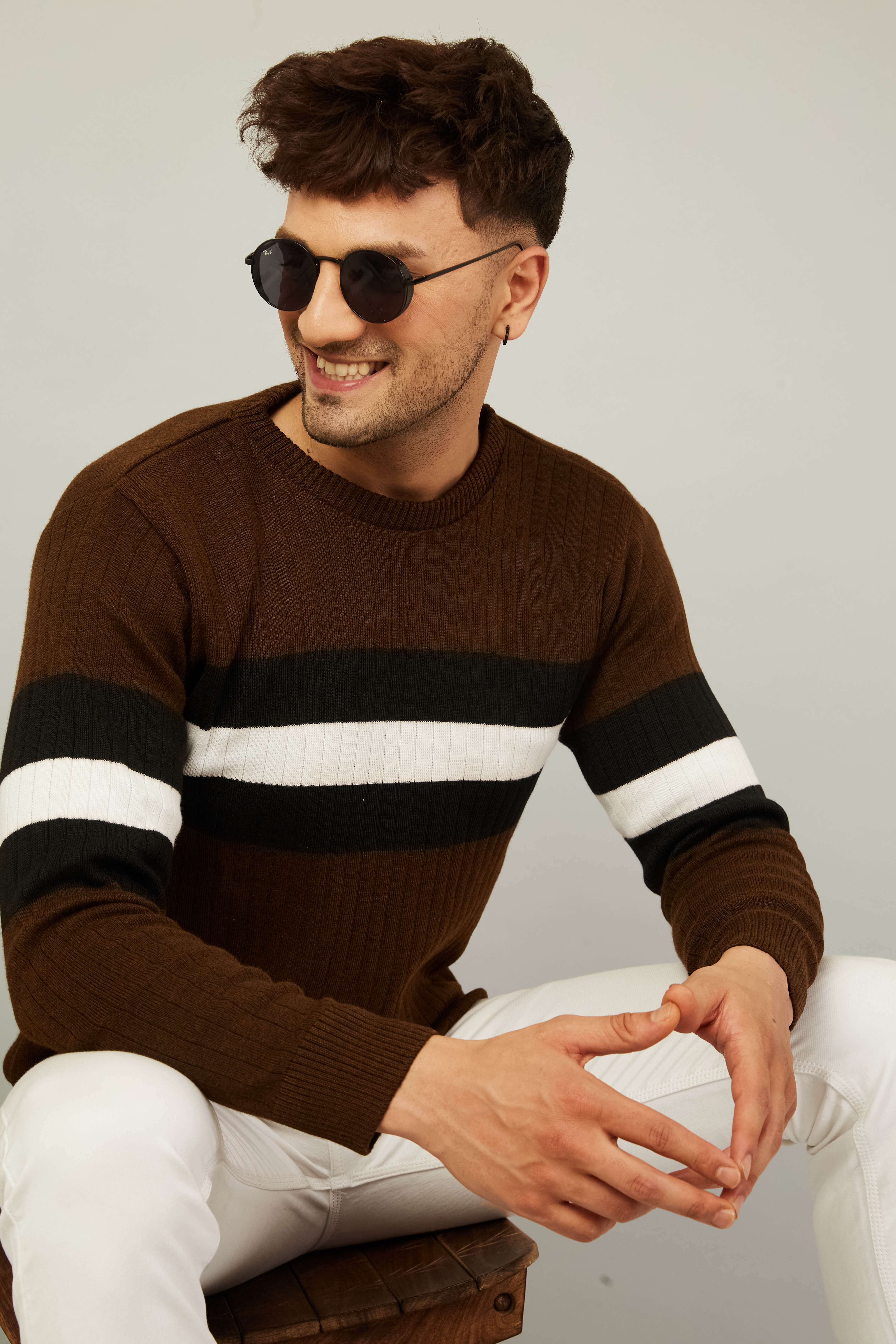 Round Neck Full Sleeve Striped Sweaters