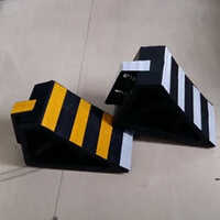 Rubber Wheel Chowk With Reflective Tape - Rubber, 75 X 75 X 12 Mm, Black And Yellow | Manual Function, High Durability, Warning Signal, Warranty Available