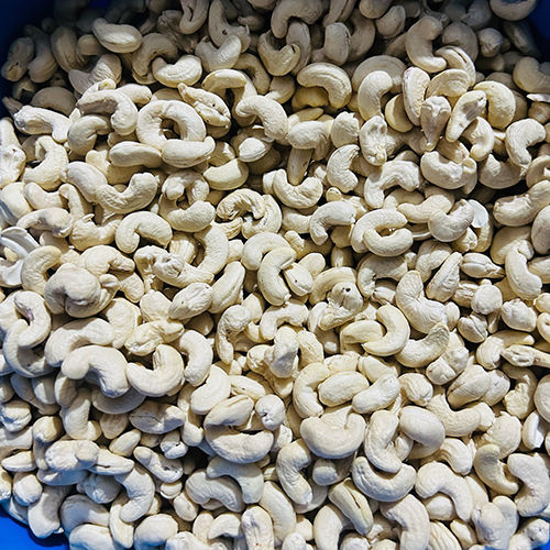 W320 Benin Cashew Nuts