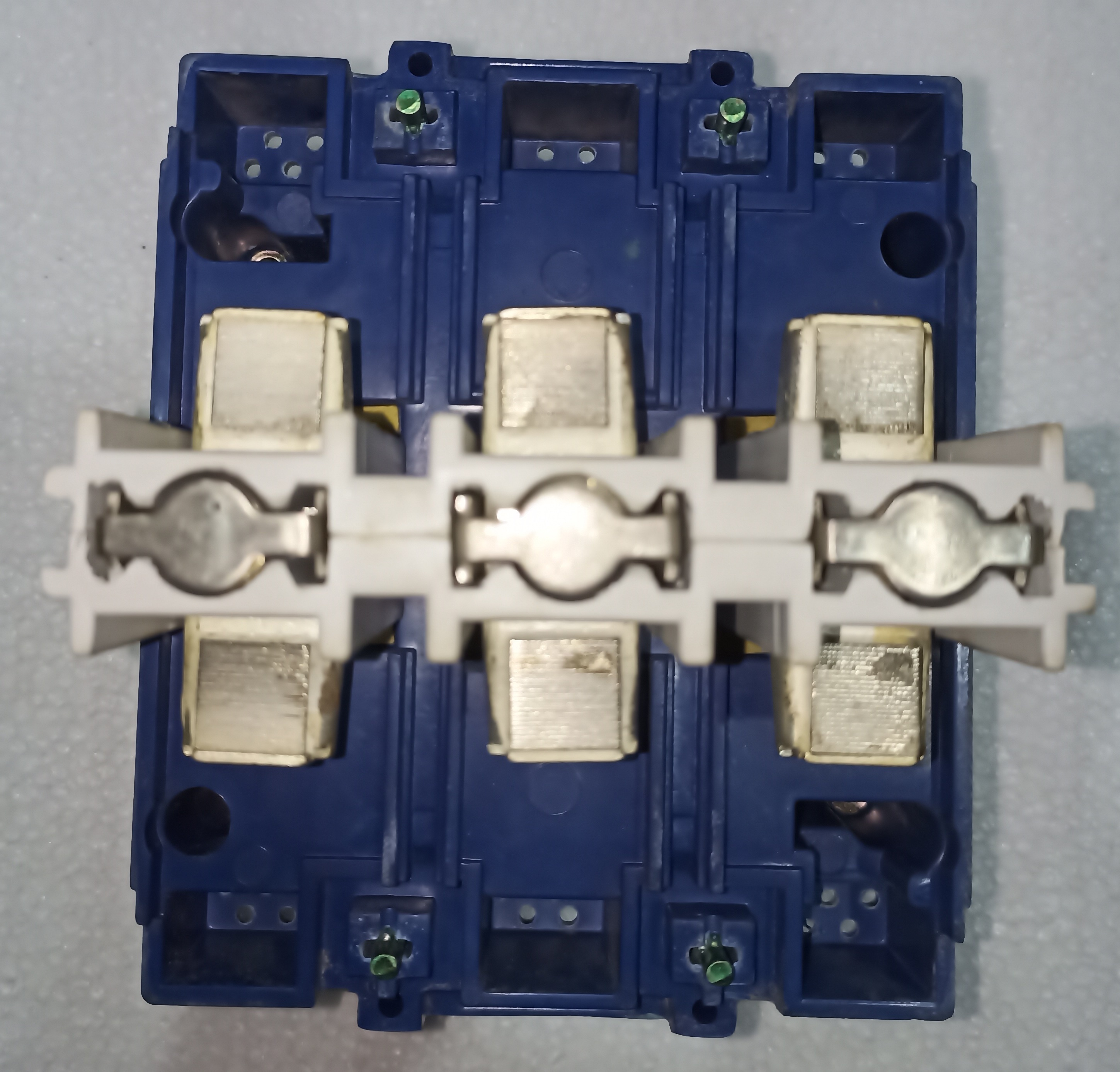 LT MNX-225 CONTACTOR