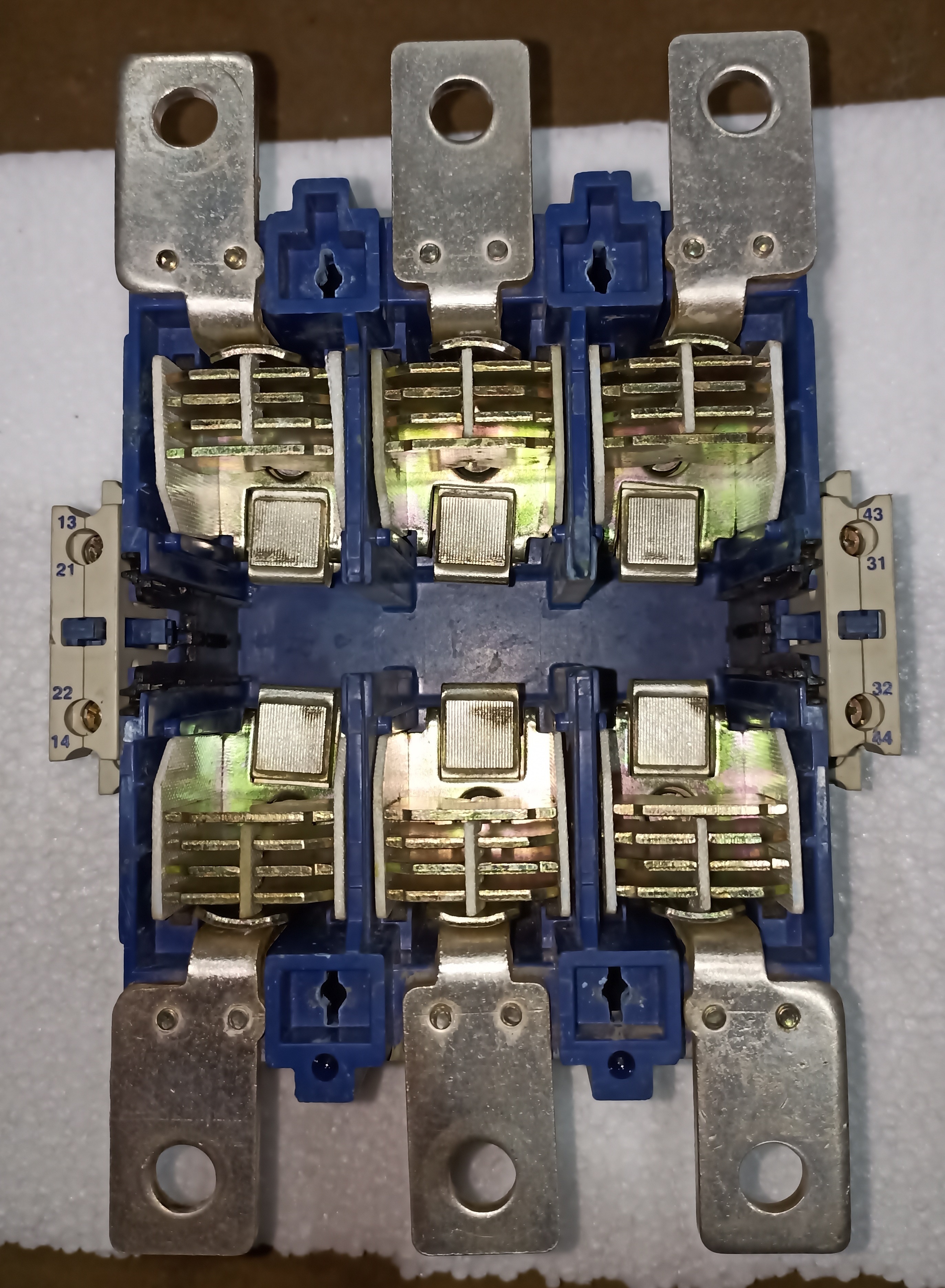 LT MNX-225 CONTACTOR