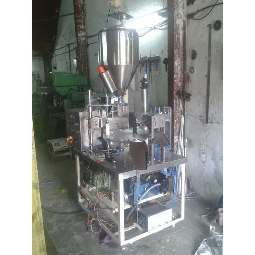 Automatic Tube Filling Sealing machine