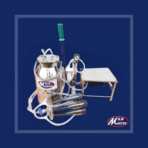 Single Piston Hand Operated Milking Machine - Capacity: 2 Ltr/Hr