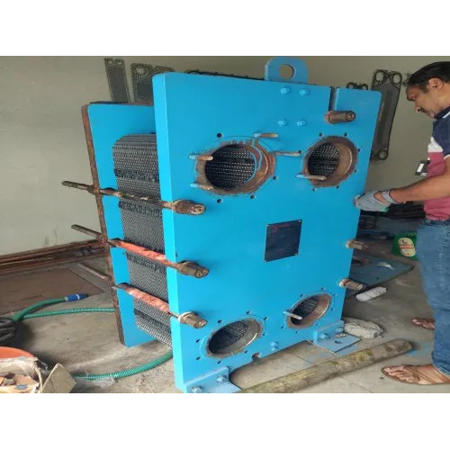 Blue Mild Steel Pasteurizer Heat Exchanger