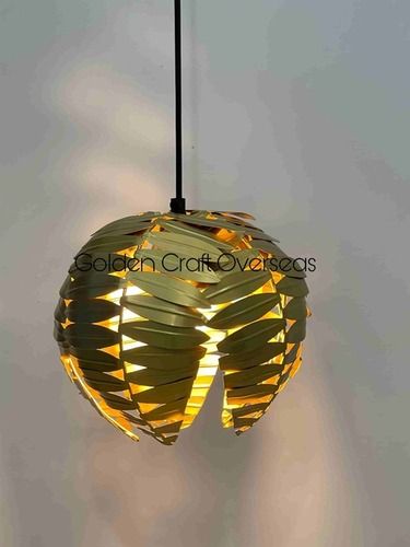 Leaf Hanging pendant Lamp in iron with golden powder coated finished
