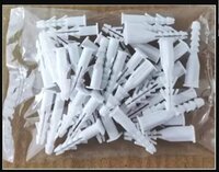 Pvc Plastic Wall Plug Gitti