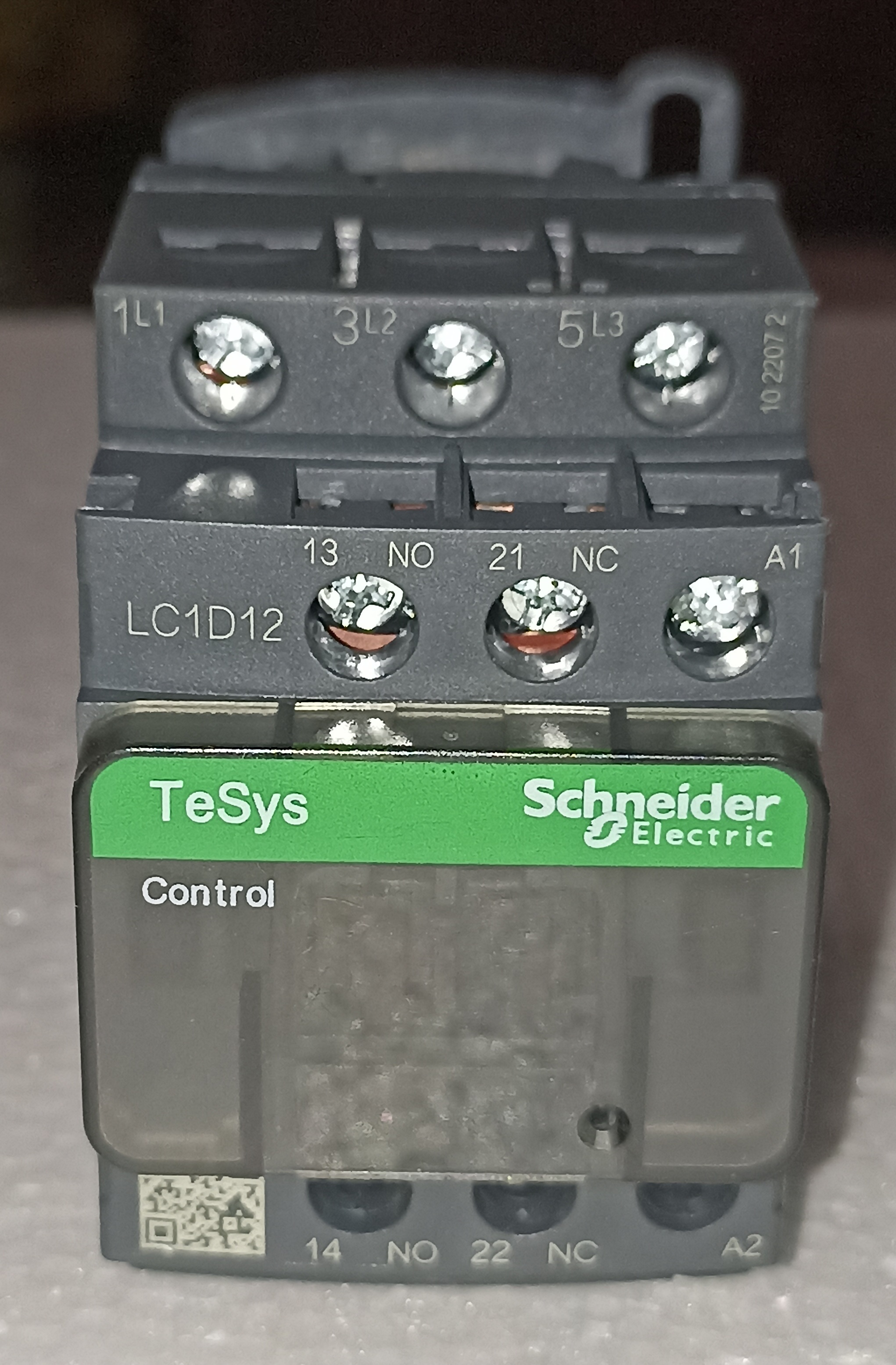 SCHNEIDER LATEST LC1D12 CONTACTOR