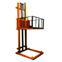 Hydraulic Goods Lift