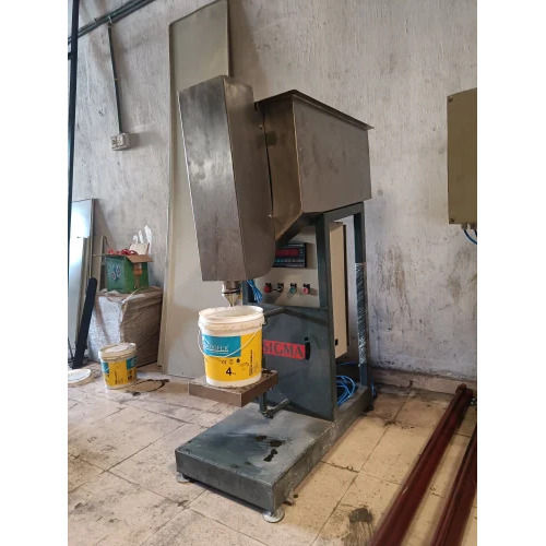 Edible Oil Tin Filling Machine