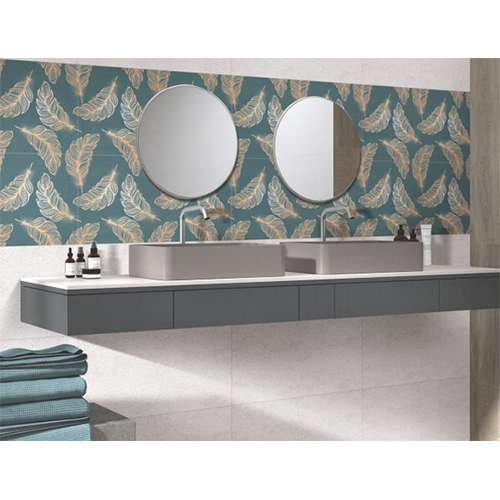 Lascia Shinny Decor