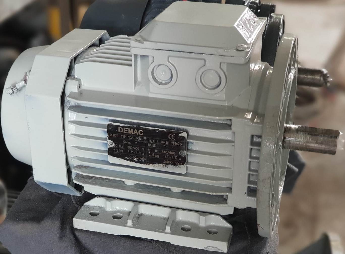 3 HP 2800 RPM ELECTRIC MOTOR