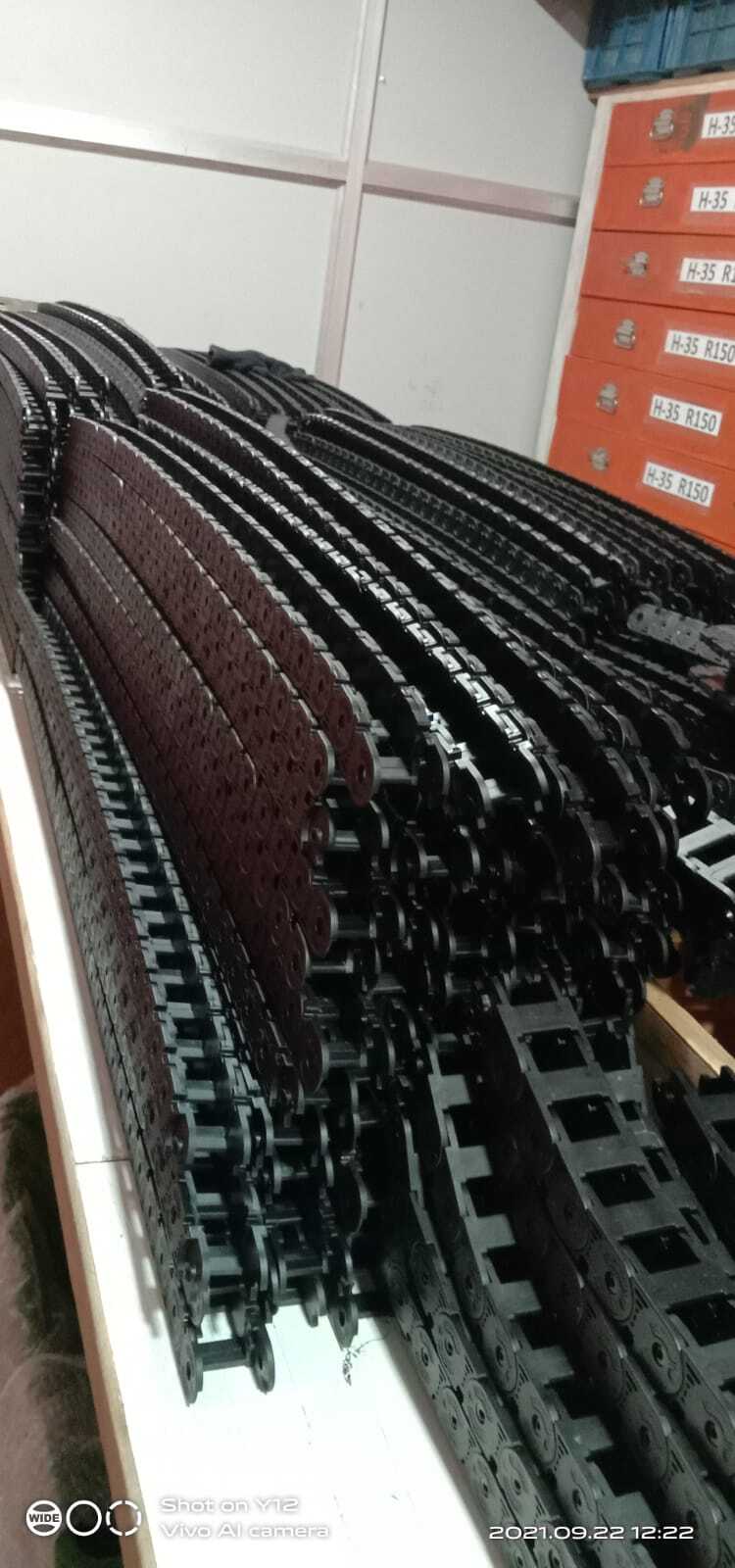 Cable Drag Chain Size/Capacity 20x40 Open Chain