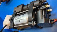 Mercedes ML250 Airmatic Suspension Shocker Valve-Mercedes GL250 Air compressor valve