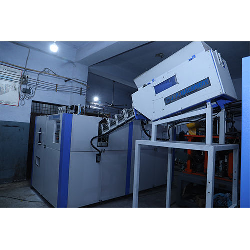 Pet Blow Moulding Machine