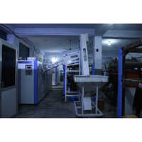2 cavity pet blowing machine