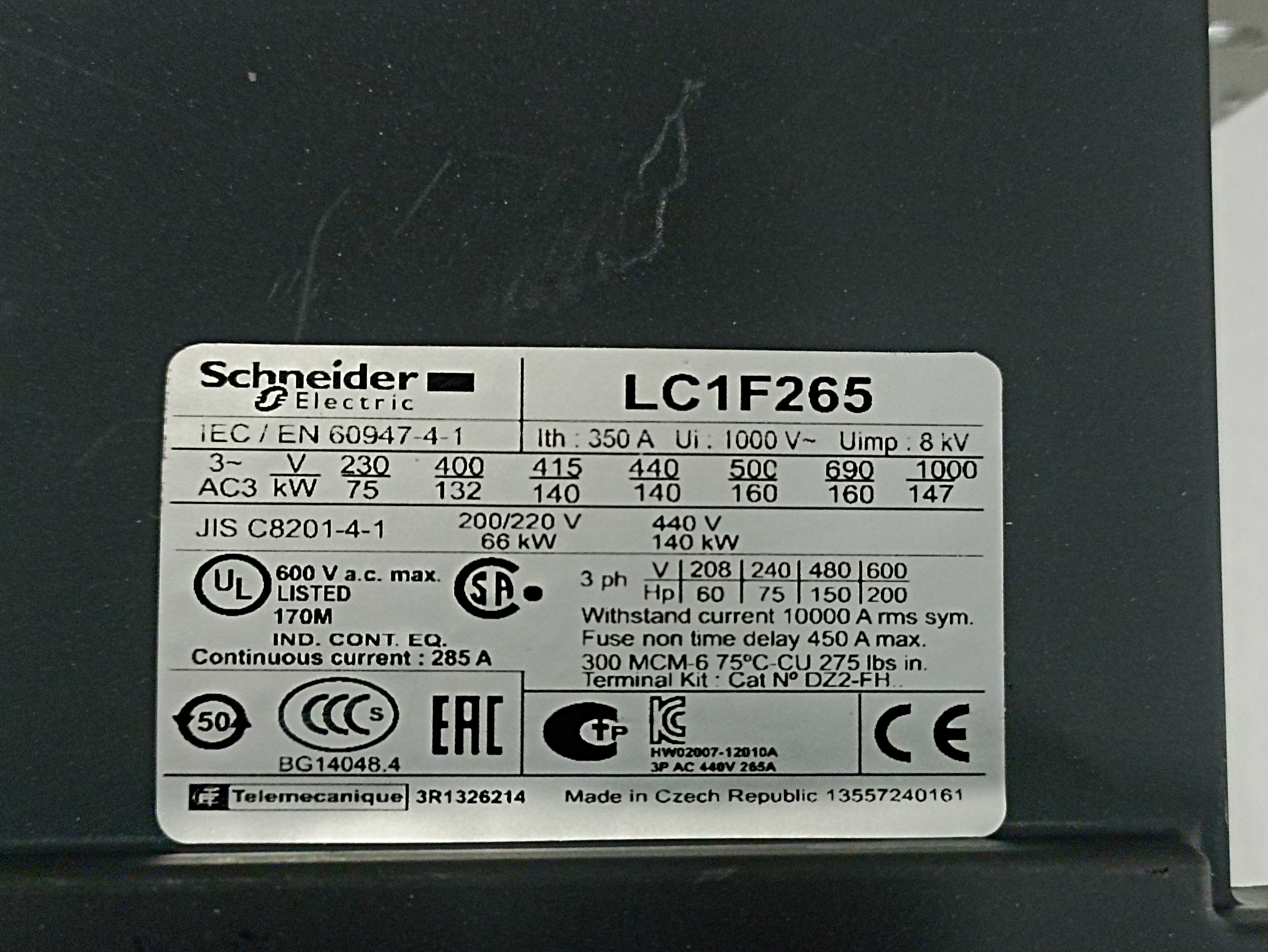 SCHNEIDER NEW LC1F265 CONTACTOR