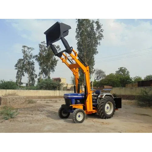 Low Noise Loader With Hi-dump Bucket