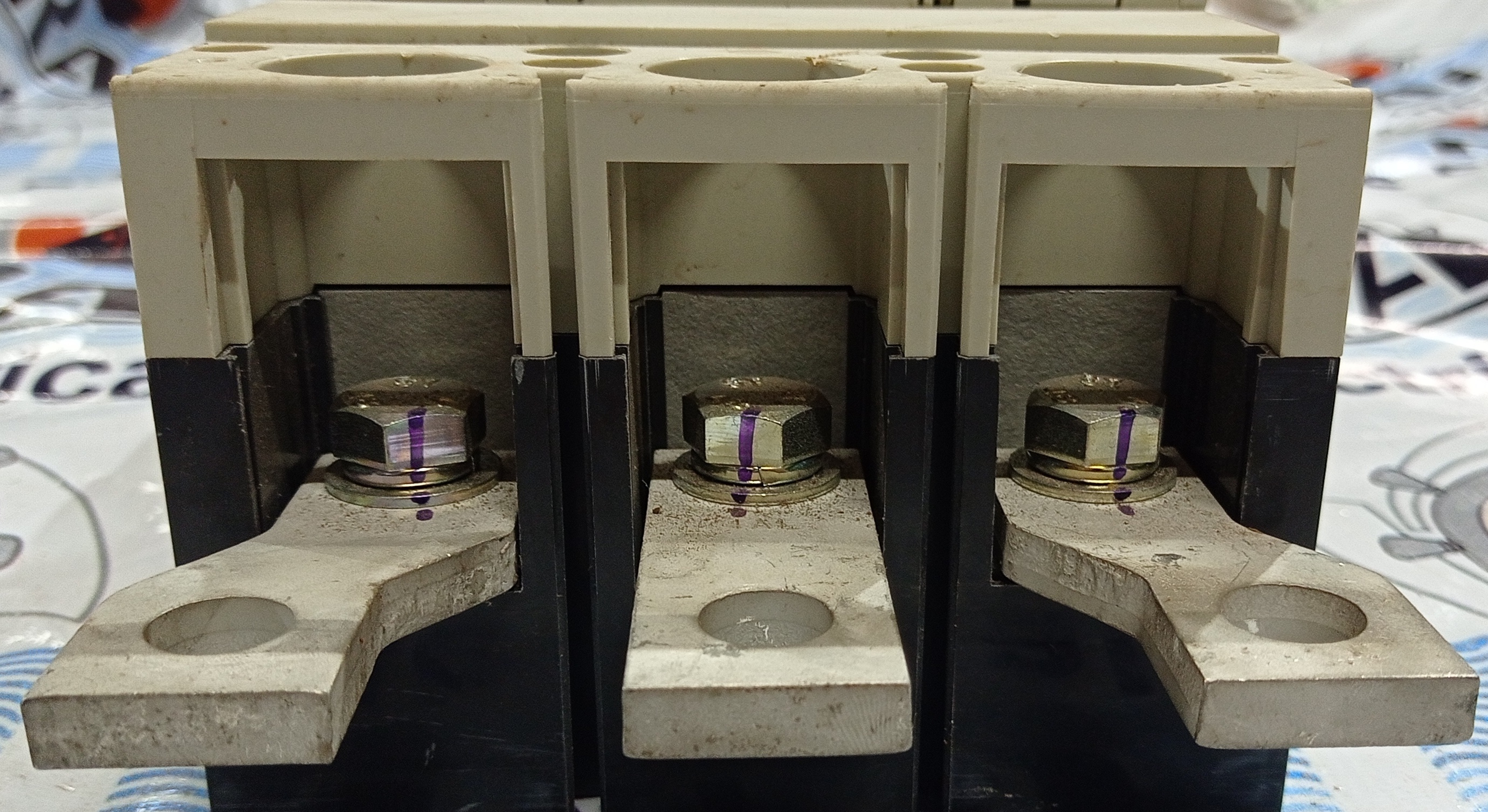 MITSUBISHI (NF400-CW) 400A 3P MCCB