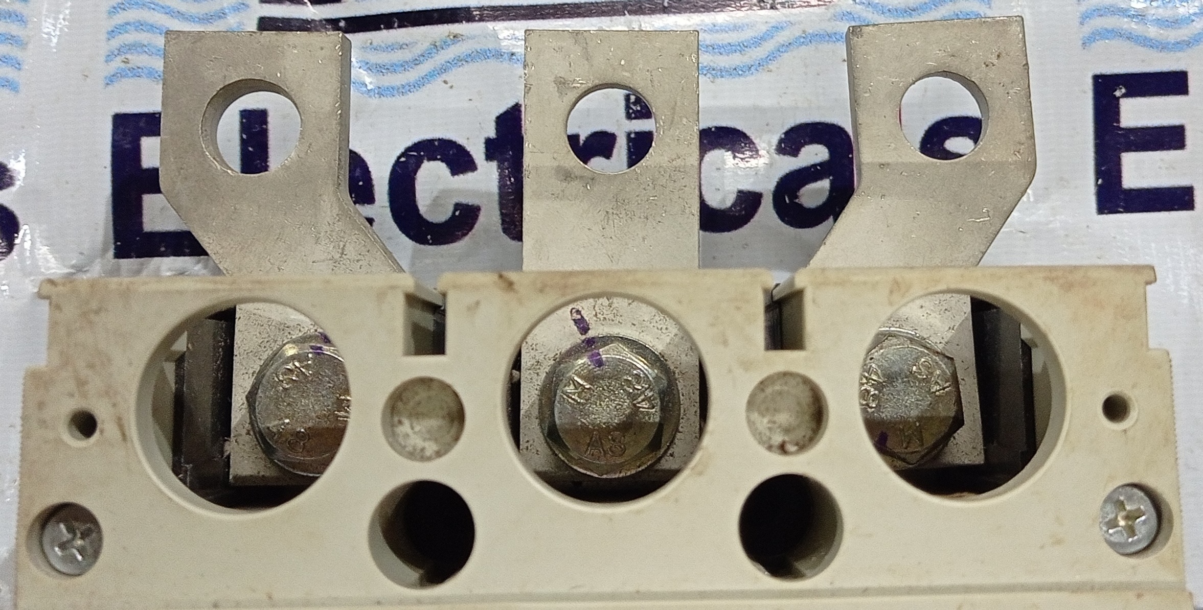 MITSUBISHI (NF400-CW) 400A 3P MCCB