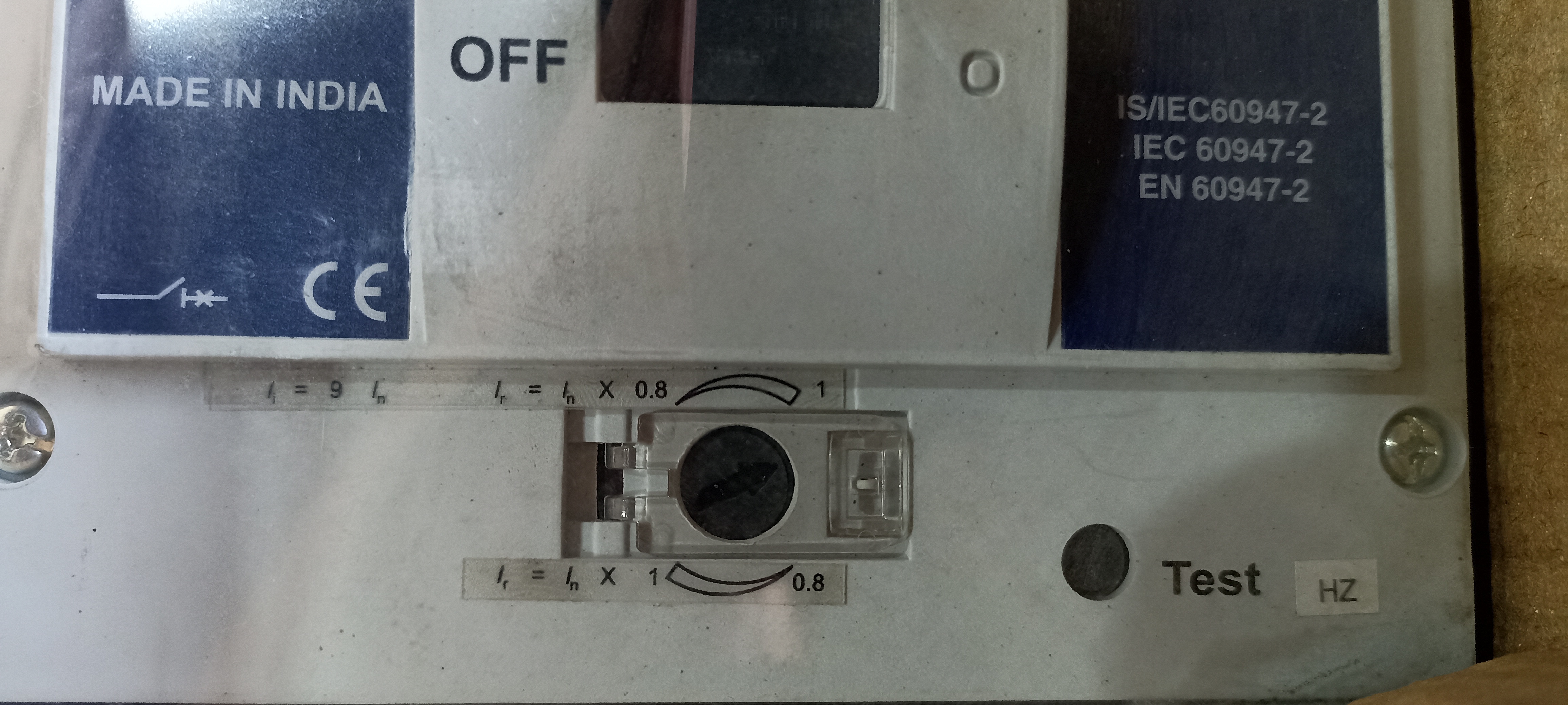 LT NEW (DU400N) 320A 4P MCCB