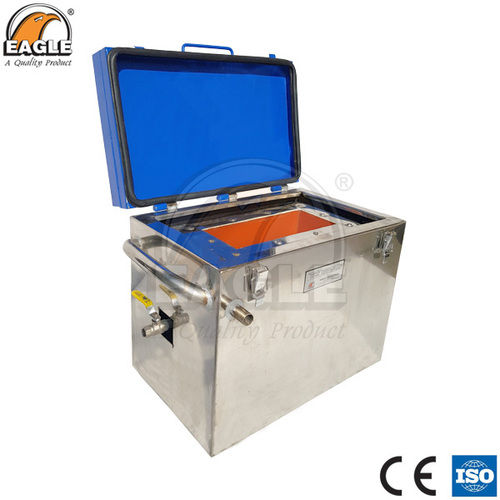 Noiseless and Rust Proof SS Vibratory Tumbler with P.U Coat and Tap