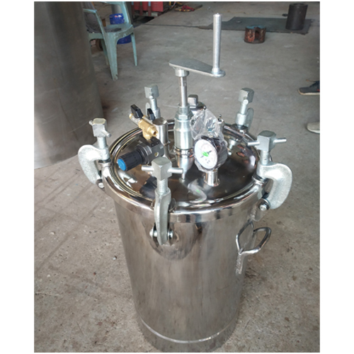Pressure Feed PaintTank