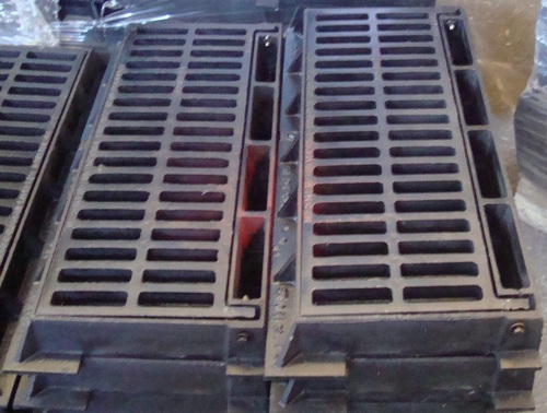 Gully Grating - Cast Iron, Load Ratings: A15, B125, C250, D400 | Corrosion-Resistant, Durable, Easy Installation, Heavy-Duty, High Strength