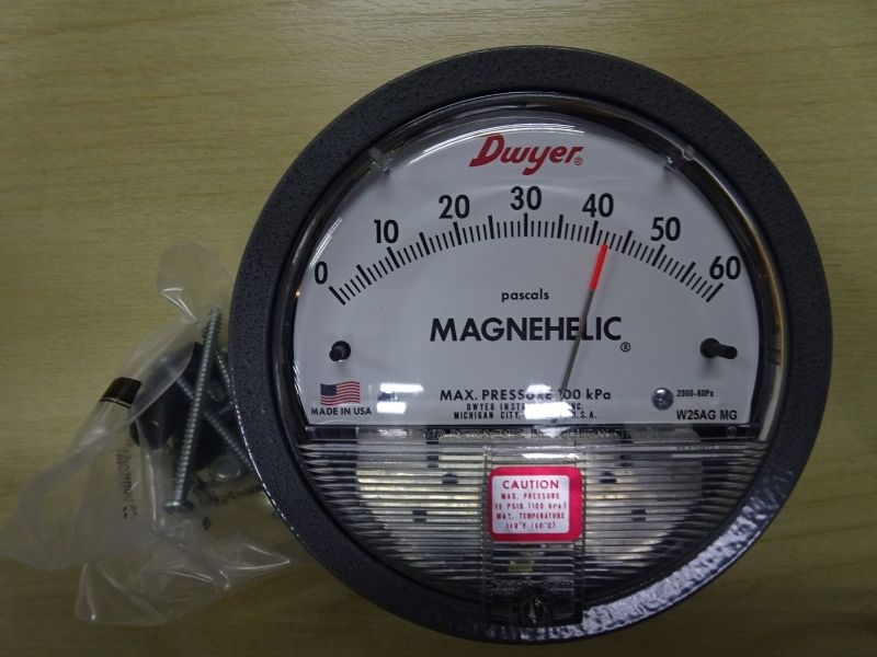 Magnehelic Gauge