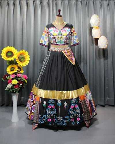 Traditional Lehenga Choli For Womens