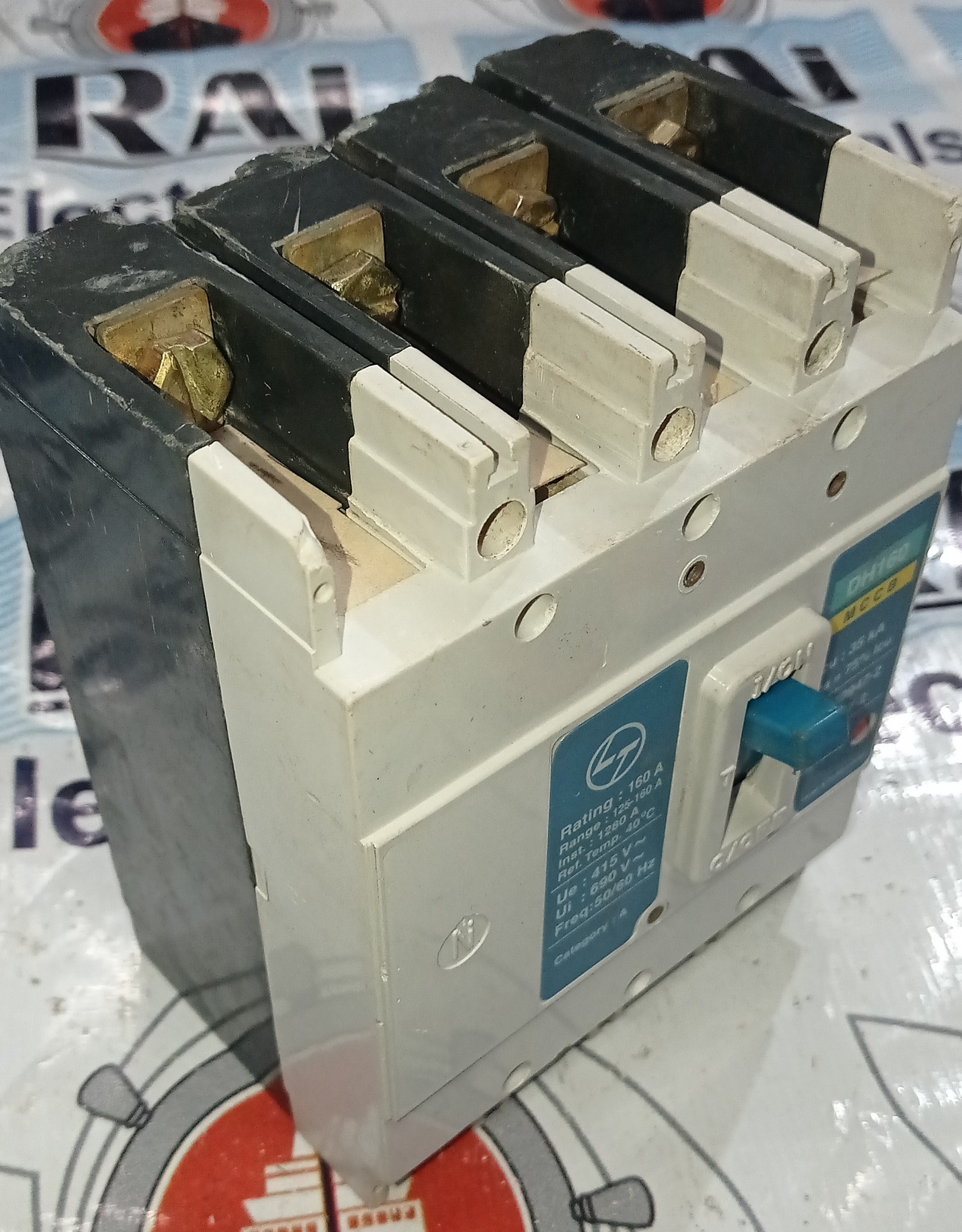 LT (DH 160) 160A 4P MCCB