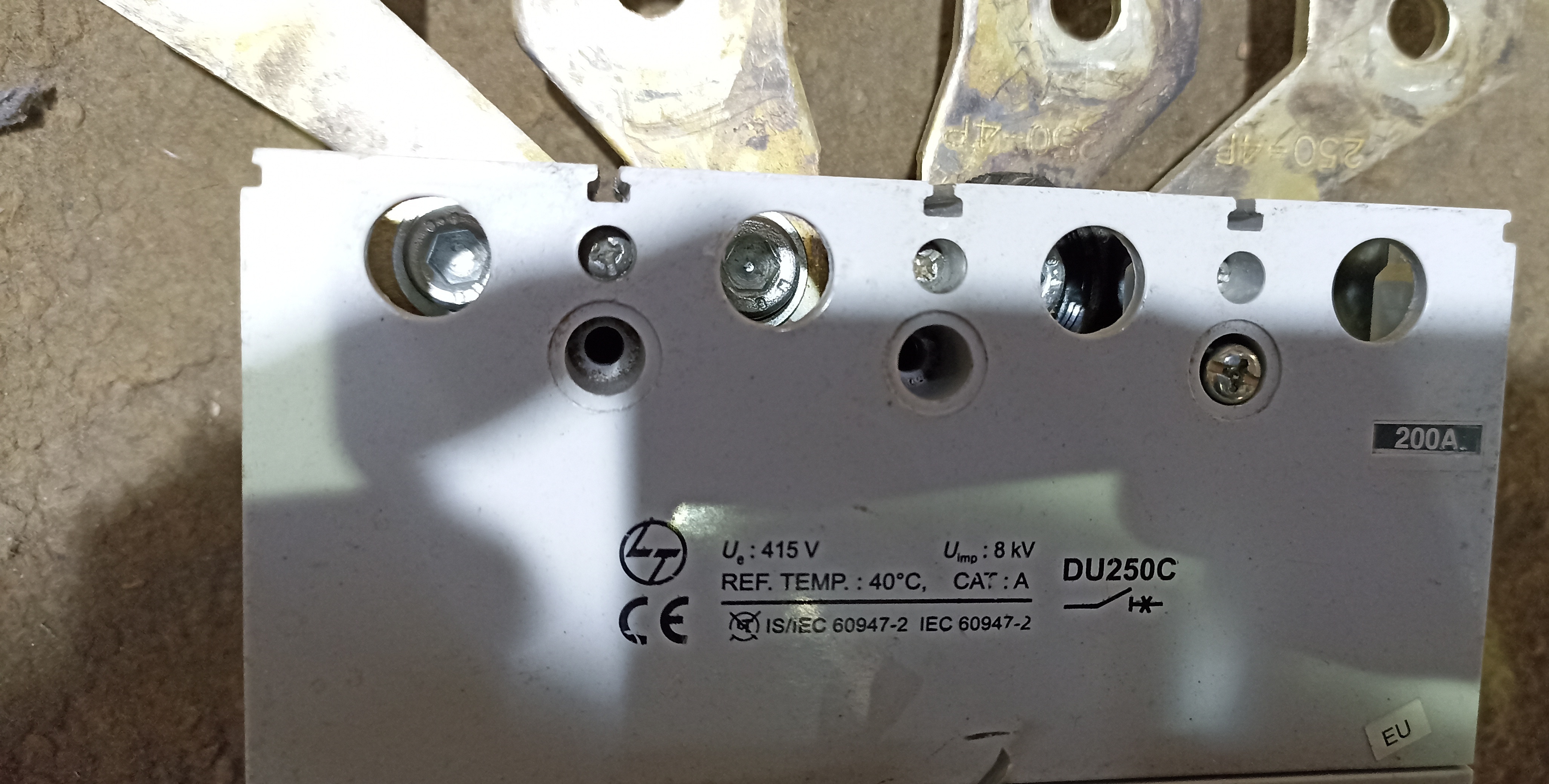 LT (DU250C) 200A 4P MCCB